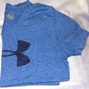 Under Armour Activewear Short Sleeve Athletic Tee Shirt Size Small Shimmer Logo